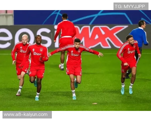 里昂与顿涅茨克矿对决分析哪支球队实力更胜一筹